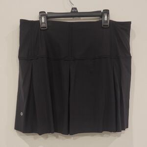 Lululemon Athletica Black Pleated Skirt With Shorts, Size 10